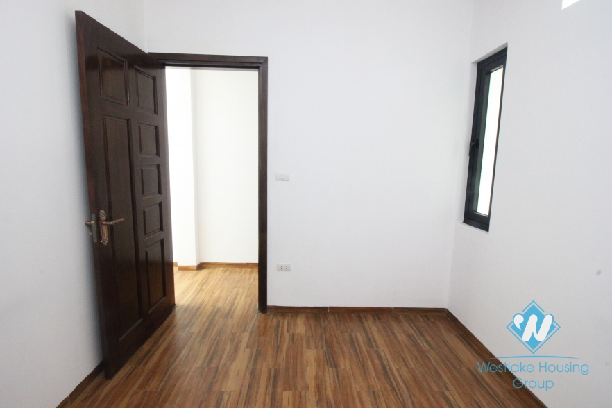 New and nice house for rent in Hoang Hoa Tham, Ba Dinh, Hanoi